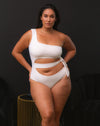 Sophia Monokini — One‑Piece Swimwear With Modern Cut‑Out Design